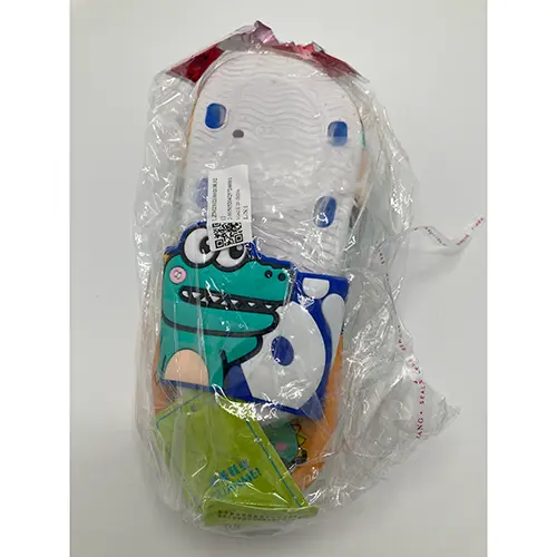 Photo de l’avis officiel: Guanmei, Dinnesis Dinnesis Tofflor Pantoufles pour enfants — risque: Risque chimique