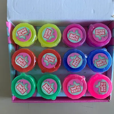 Photo de l’avis officiel: 7 Toys Kolorow Super Slime Slime de jouet — risque: Risque chimique