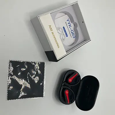 Photo from the official notice: Trådlösa in ear hörlurar (True Wireless earbuds) — environment risk
