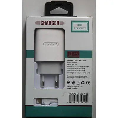 Foto uit de officiële melding: Model:Earldom CHARGER 2USB TRAVEL CHARGER USB-oplader — risico: Elektrische schok