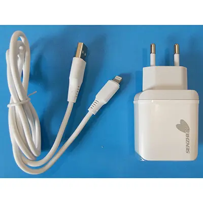 Foto aus der offiziellen Meldung: SENZHEN NEW PRODUCT QUICK CHARGER USB-Ladegerät — Risiko: Elektrischer Schlag