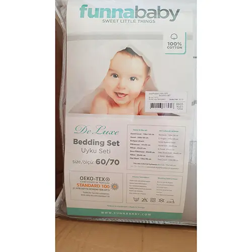 Foto do aviso oficial: Funna baby Deluxe bedding set Colcha leve — risco: Engasgamento & Estrangulamento