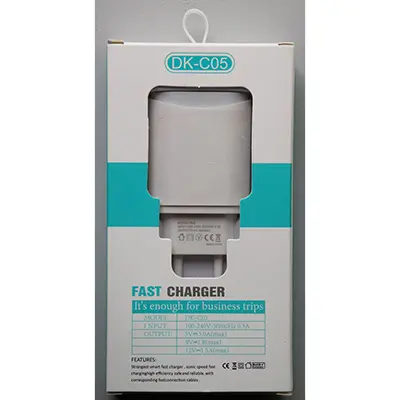 Photo de l’avis officiel: FAST CHARGER Chargeur USB — risque: Choc électrique