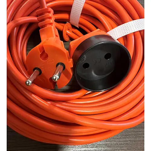 Foto do aviso oficial: ELGOTECH Przedłużacz jednogniazdowy Cabo de extensão — risco: Choque elétrico