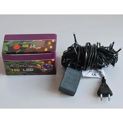 Photo de l’avis officiel: Merry Christmas 100 LED Chaîne d'éclairage — risque: Choc électrique (A12/02810/24)