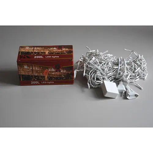 Photo de l’avis officiel: 200L LED lights Chaîne d'éclairage — risque: Choc électrique (A12/02836/24)