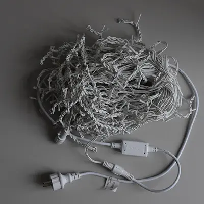 Photo from the official notice: Lampki Choinowe / dekoracja oswietleniowa sople 500 LED 25 m lighting chain — electric shock risk