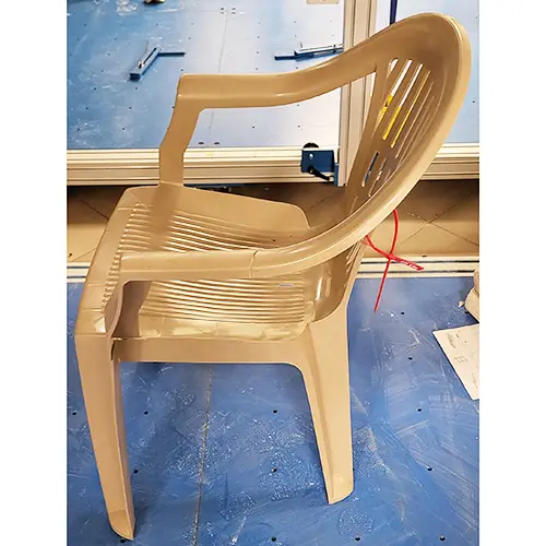 Foto do aviso oficial: Florya Garden Milas Armchair Eco Cadeira de plástico — risco: Ferimentos