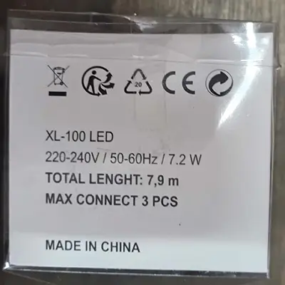 Photo de l’avis officiel: 100 L LED LIGHT Chaîne d'éclairage — risque: Choc électrique