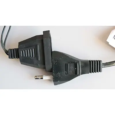 Photo de l’avis officiel: 140 LED Chaîne d'éclairage — risque: Choc électrique