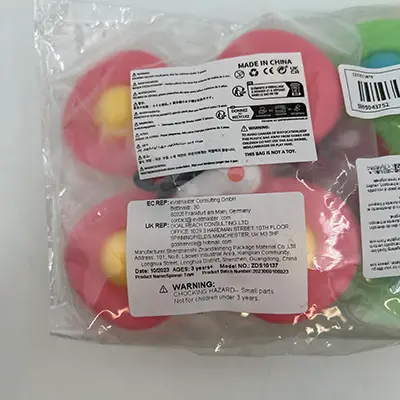 Photo from the official notice: Spinner toy — choking risk