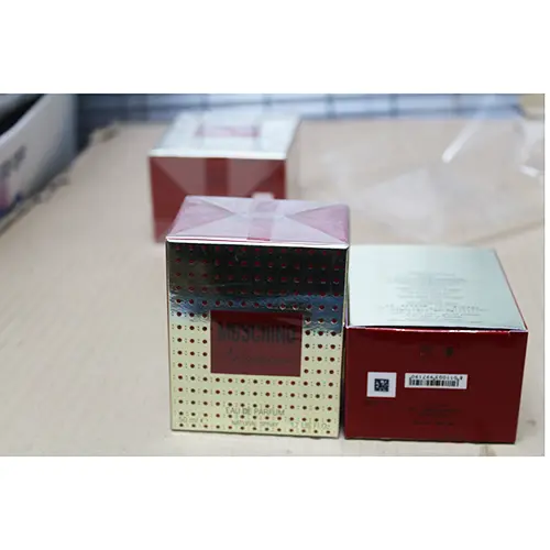 Foto dell’avviso ufficiale: Moschino Glamour Profumo — rischio: Rischio chimico (A12/03218/24)