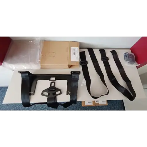 Photo from the official notice: Diverse Isofix Nachrüsten, Auto Sicherheitssitzhalterung Stahlriegel vehicle part / isofix adaptor — injuries risk