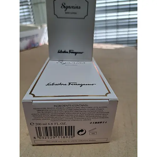 Photo de l’avis officiel: Salvatore Ferragamo Signorina Lotion pour le corps — risque: Risque chimique