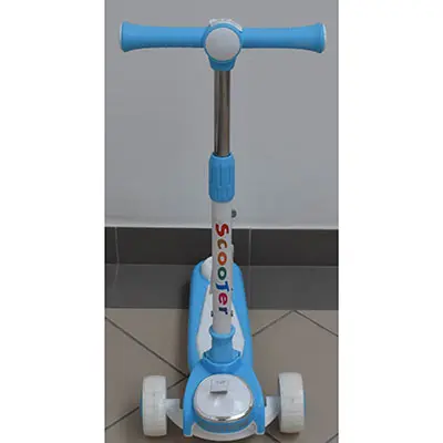 Photo de l’avis officiel: Scooter de jouet — risque: Blessures (A12/03503/24)