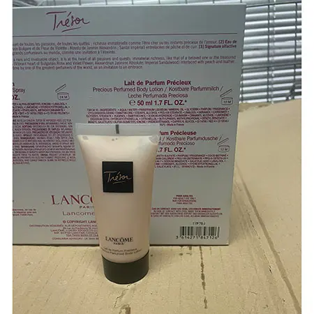 Photo de l’avis officiel: Lancome Paris Tresor Ensemble cosmétique — risque: Risque chimique
