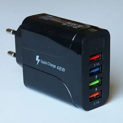 Foto do aviso oficial: USB CHARGER Carregador USB — risco: Choque elétrico (A11/00161/24)