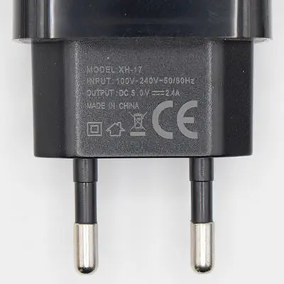 Photo de l’avis officiel: XINHUA 2.4A FAST SMART CHARGER Chargeur USB — risque: Choc électrique