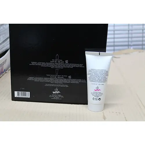 Photo de l’avis officiel: Calvin Klein CK One Shock Ensemble cosmétique — risque: Risque chimique