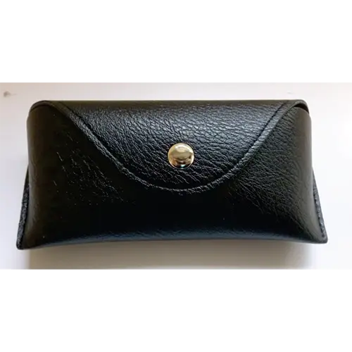 Photo de l’avis officiel: Sac à lunettes portable en cuir PU, ceinture de taille portable, boîte de rangement pour lunettes Étui à lunet — risque: Risque chimique