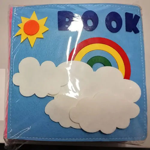 Foto aus der offiziellen Meldung: Ulikey Quiet Book Montessori Spielzeug, 3D Filz Busy Book Sensorisches Spielzeug Babybuch — Risiko: Ersticken