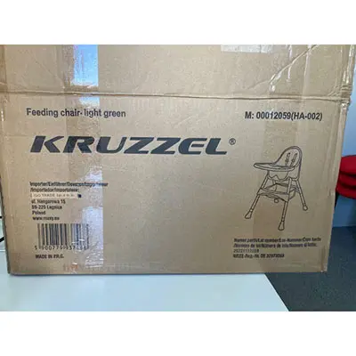Foto uit de officiële melding: Kruzzel Feeding chair - light green Kinderstoel — risico: Verwonding