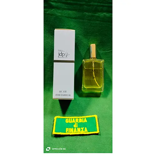 Photo de l’avis officiel: Arcobaleno parfumes Sara 30 Eau de toilette — risque: Risque chimique