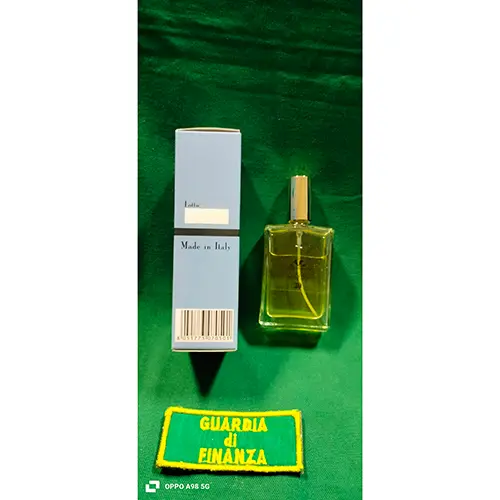 Photo de l’avis officiel: Arcobaleno parfumes Sara 30 Eau de toilette — risque: Risque chimique