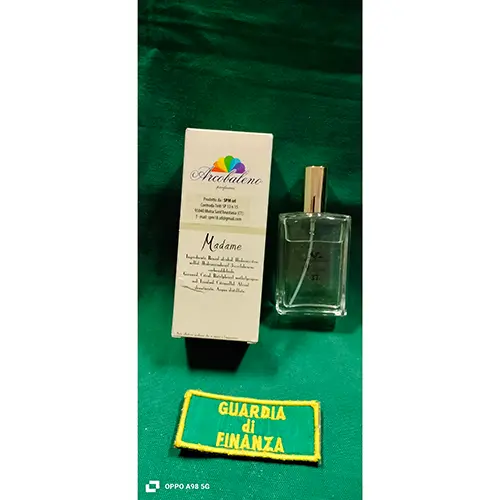 Photo de l’avis officiel: Arcobaleno parfumes Madame 37 Eau de toilette — risque: Risque chimique