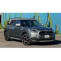 Photo from the official notice: Mini Cooper, Countryman, Aceman passenger car — injuries risk