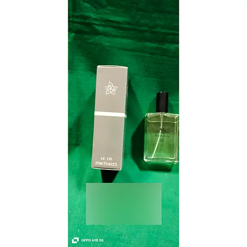 Foto uit de officiële melding: Arcobaleno parfumes South Pole 57 Eau de toilette — risico: Chemische risico's