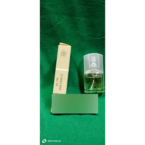 Foto dell’avviso ufficiale: Arcobaleno parfumes First 91 Eau de toilette — rischio: Rischio chimico