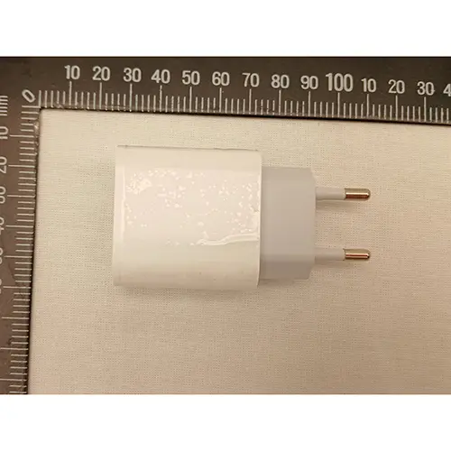 Photo de l’avis officiel: PD Chargeur USB — risque: Choc électrique