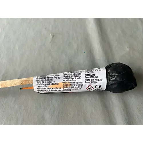 Photo de l’avis officiel: Danmarks Perler Himmelbjerget 3 Feux d'artifice — risque: Brûlures & Blessures