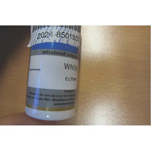 Foto dell’avviso ufficiale: INTENZE Tattoo Ink White C.i.77491 Inchiostro per tatuaggi — rischio: Rischio chimico