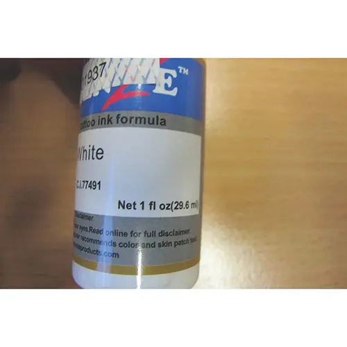 Foto dell’avviso ufficiale: INTENZE Tattoo Ink White C.i.77491 Inchiostro per tatuaggi — rischio: Rischio chimico