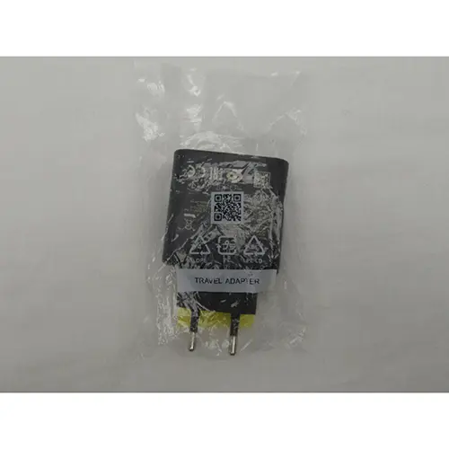 Photo de l’avis officiel: Travel Adapter Chargeur USB — risque: Choc électrique (SR/00606/25)