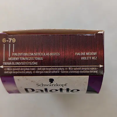 Foto aus der offiziellen Meldung: Schwarzkopf Palette NEW FASHION COLLECTION, LONG-LASTING INTENSITY, PERMANENT, 6-79, 3x CARE Haarfärbemittel — Risiko: Chemikalie
