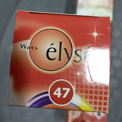 Foto aus der offiziellen Meldung: Wats élysée HAIR COLOR MOUSSE COOL COLORS Haarfärbemousse — Risiko: Chemikalie