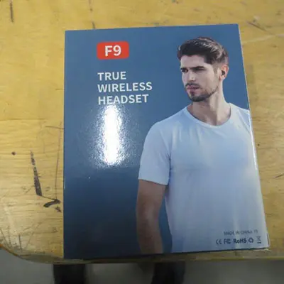 Foto dell’avviso ufficiale: TWS Earbuds True Wireless Headset Cuffie — rischio: Ambiente