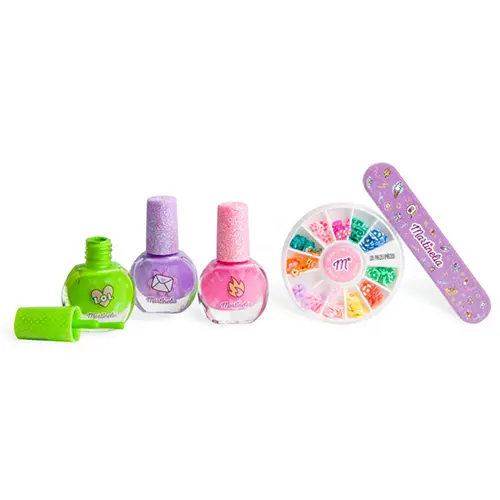 Foto uit de officiële melding: MARTINELIA SUPER GIRL NAIL DESIGN KIT Nagel ontwerp set — risico: Chemische risico's