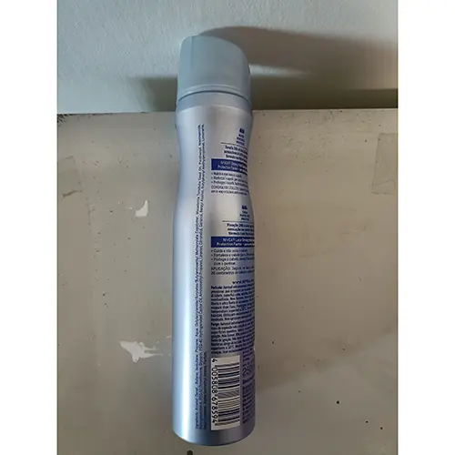 Photo de l’avis officiel: Nivea STYLING SORAY STRONG HOLD Spray pour cheveux — risque: Risque chimique