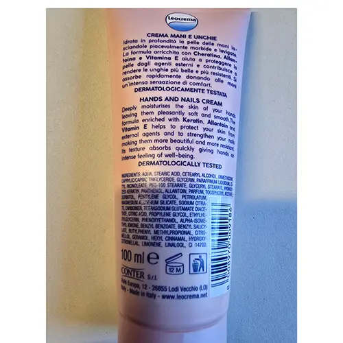 Foto uit de officiële melding: Leocrema Crema mani e unghie idratante Handcrème — risico: Chemische risico's