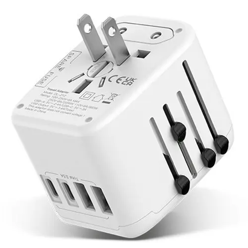 Foto aus der offiziellen Meldung: PI DESIGN Airora Reiseadapter — Risiko: Elektrischer Schlag