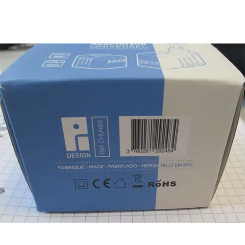 Foto aus der offiziellen Meldung: PI DESIGN Airora Reiseadapter — Risiko: Elektrischer Schlag