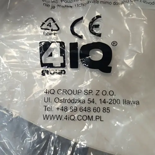 Foto uit de officiële melding: 4IQ group Plastic schommel — risico: Beknelling & Verwonding