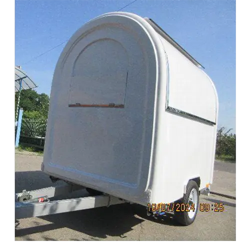 Photo from the official notice: VALKAI VALKAI 11 food trailer — injuries risk