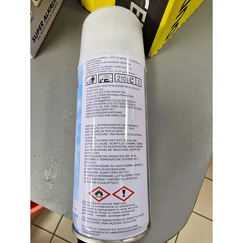 Photo de l’avis officiel: SCHIUMA SPRAY PARTY TIME Mousse de pulvérisation décorative — risque: Incendie