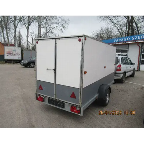 Photo from the official notice: VALKAI 11 boxed body trailer — injuries risk