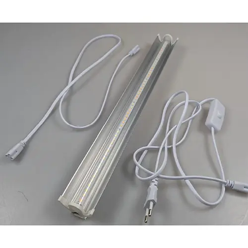 Foto do aviso oficial: COKOLILA Pflanzenlampe LED Crescer luz — risco: Choque elétrico (SR/01942/25)